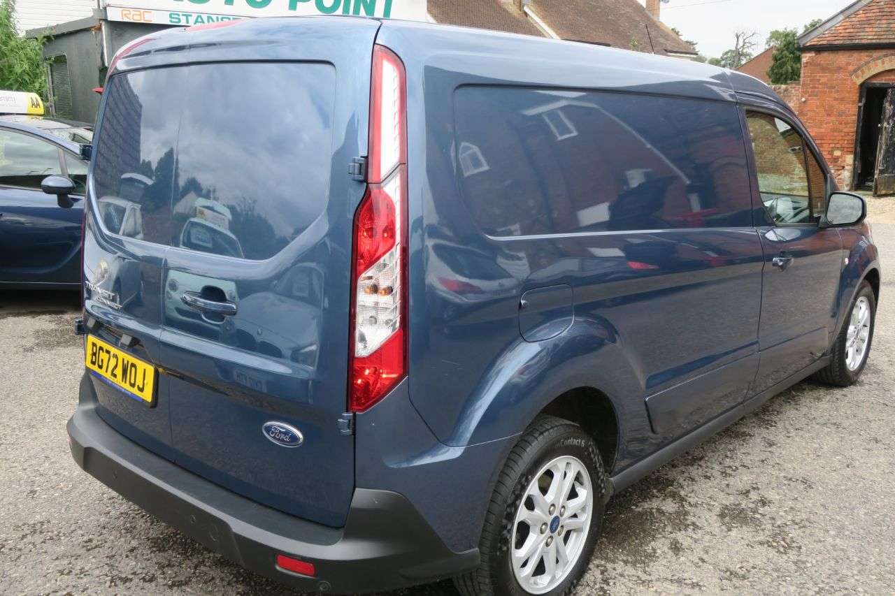 A 2023 FORD TRANSIT CONNECT 1.5 250 EcoBlue Limited Panel Van 5dr Diesel Manual L2 Euro 6 (s/s) (120 ps A 2023 FORD TRANSIT CONNECT 1.5 250 EcoBlue Limited Panel Van 5dr Diesel Manual L2 Euro 6 (s/s) (120 ps