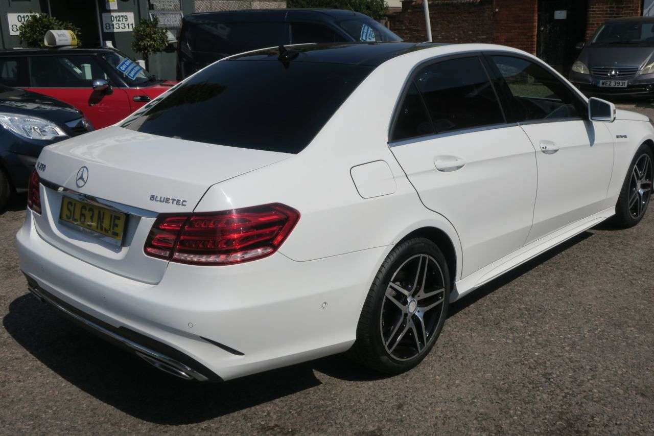 A 2013 MERCEDES-BENZ E CLASS 3.0 E350 V6 BlueTEC AMG Sport Saloon 4dr Diesel G-Tronic+ Euro 6 (s/s) (252 A 2013 MERCEDES-BENZ E CLASS 3.0 E350 V6 BlueTEC AMG Sport Saloon 4dr Diesel G-Tronic+ Euro 6 (s/s) (252