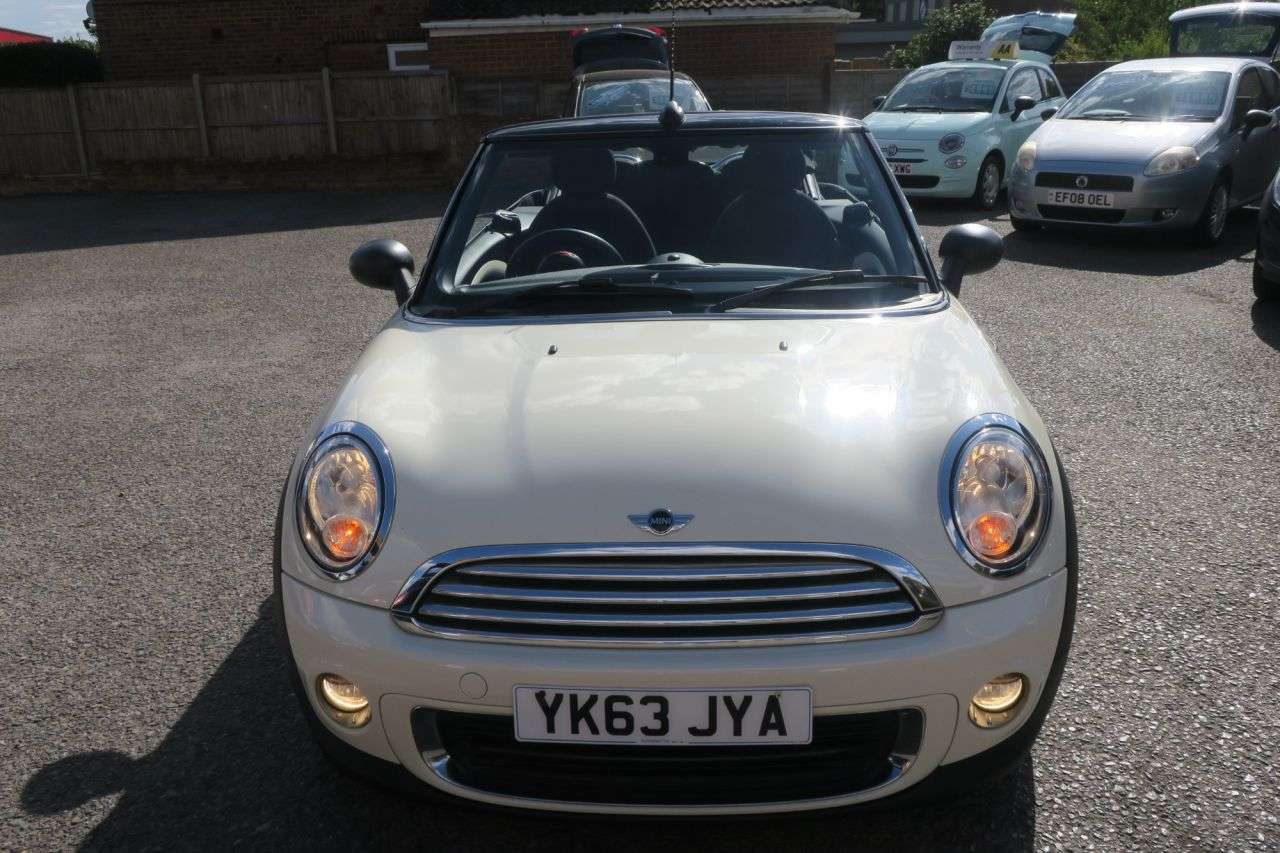 2013 MINI CONVERTIBLE 2013 MINI CONVERTIBLE