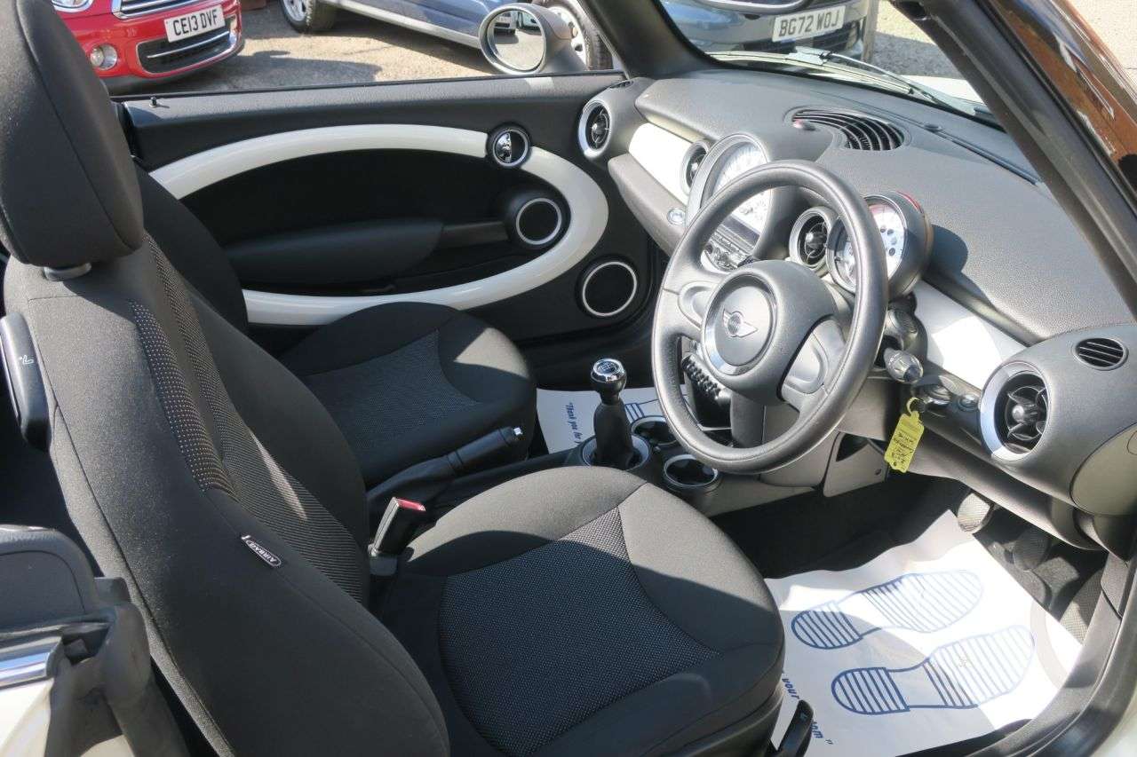 2013 MINI CONVERTIBLE 2013 MINI CONVERTIBLE