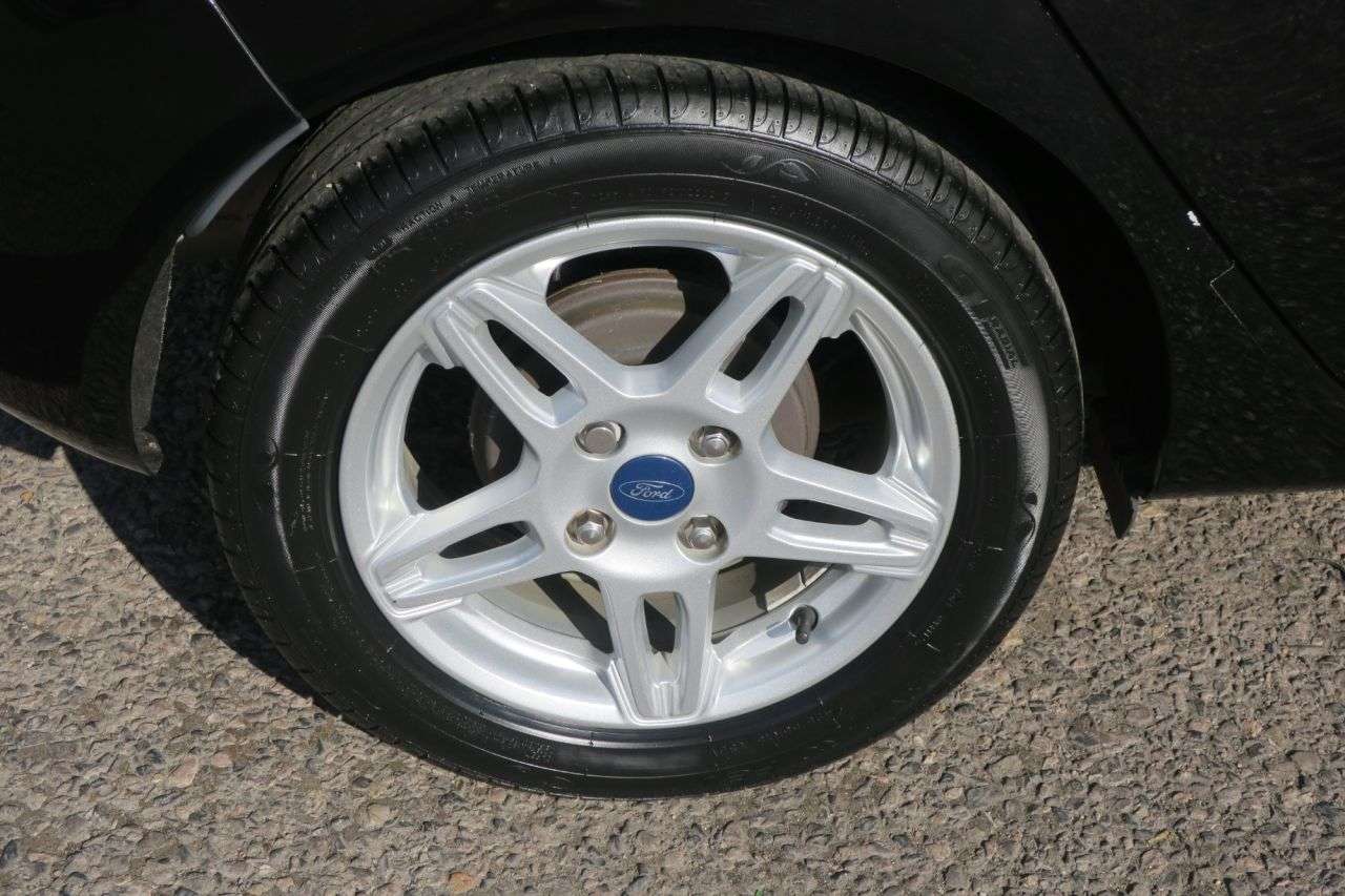 2013 FORD FIESTA 2013 FORD FIESTA