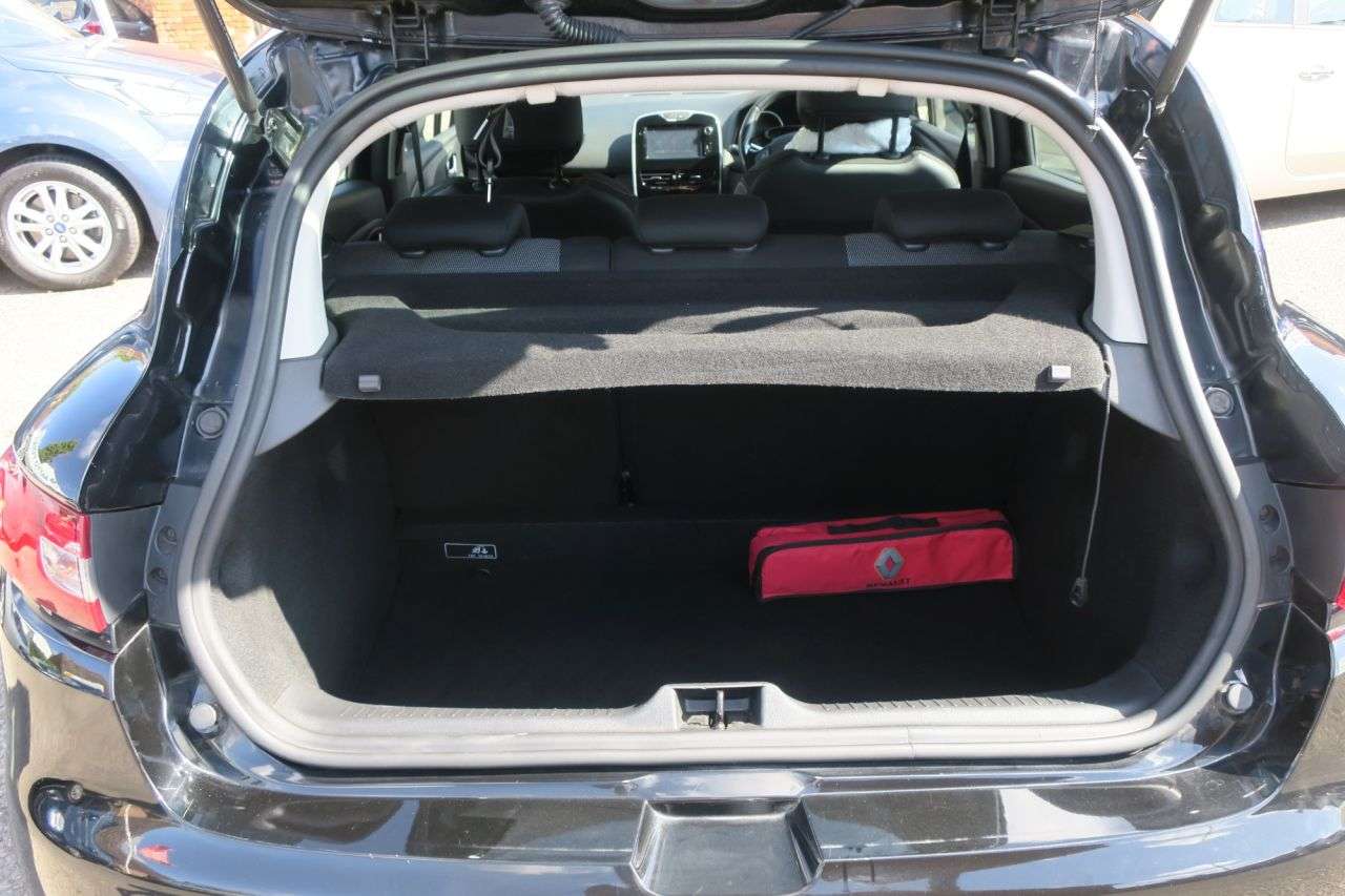 2015 RENAULT CLIO 2015 RENAULT CLIO