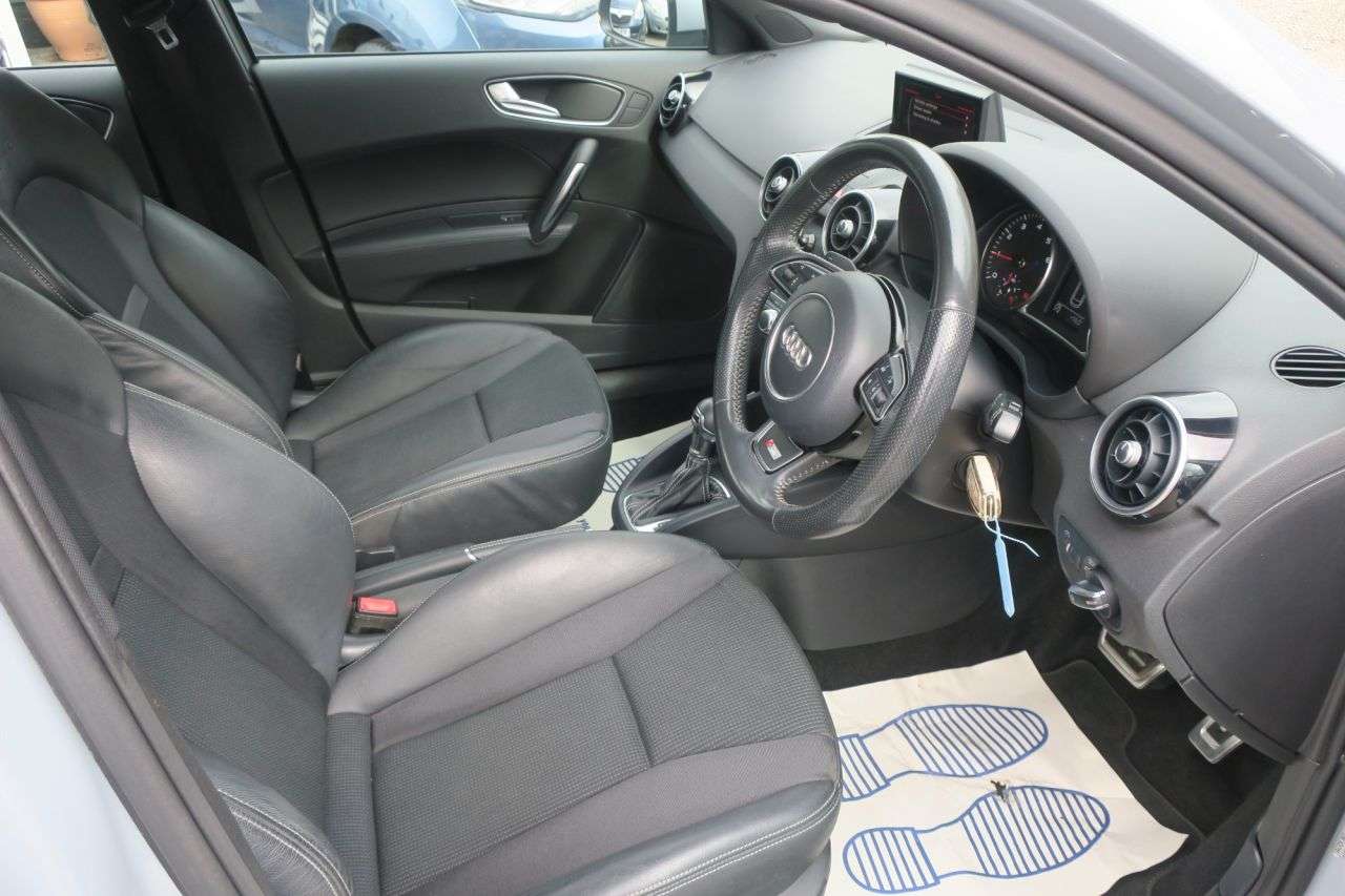 2018 AUDI A1 2018 AUDI A1