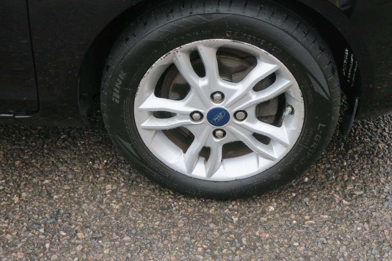 2015 FORD FIESTA 2015 FORD FIESTA
