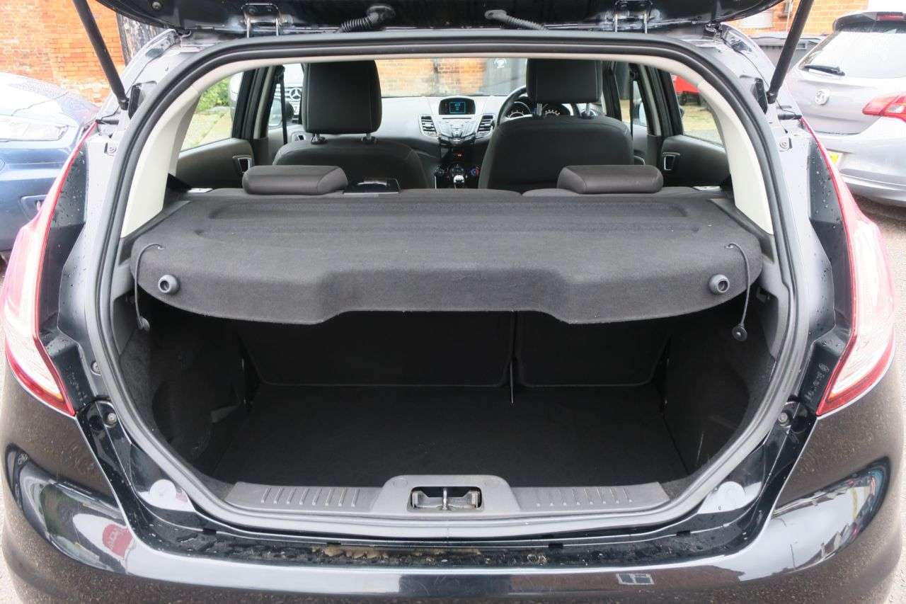 2015 FORD FIESTA 2015 FORD FIESTA
