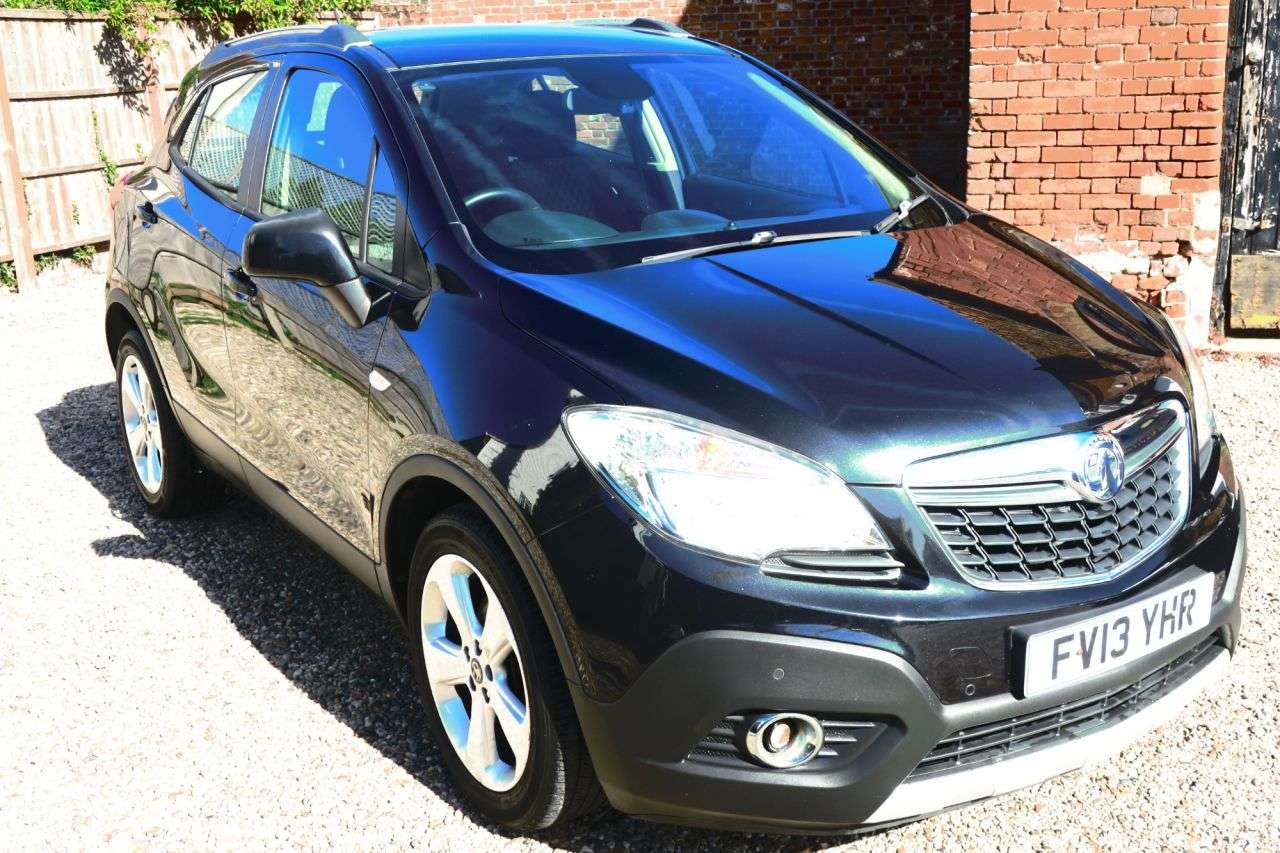 A 2013 VAUXHALL MOKKA 1.6 Exclusiv SUV 5dr Petrol Manual 2WD Euro 5 (s/s) (115 ps)ONE OWNER,SERVI A 2013 VAUXHALL MOKKA 1.6 Exclusiv SUV 5dr Petrol Manual 2WD Euro 5 (s/s) (115 ps)ONE OWNER,SERVI