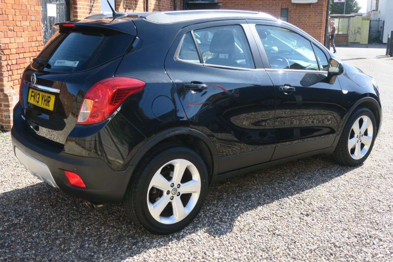 A 2013 VAUXHALL MOKKA 1.6 Exclusiv SUV 5dr Petrol Manual 2WD Euro 5 (s/s) (115 ps)ONE OWNER,SERVI A 2013 VAUXHALL MOKKA 1.6 Exclusiv SUV 5dr Petrol Manual 2WD Euro 5 (s/s) (115 ps)ONE OWNER,SERVI
