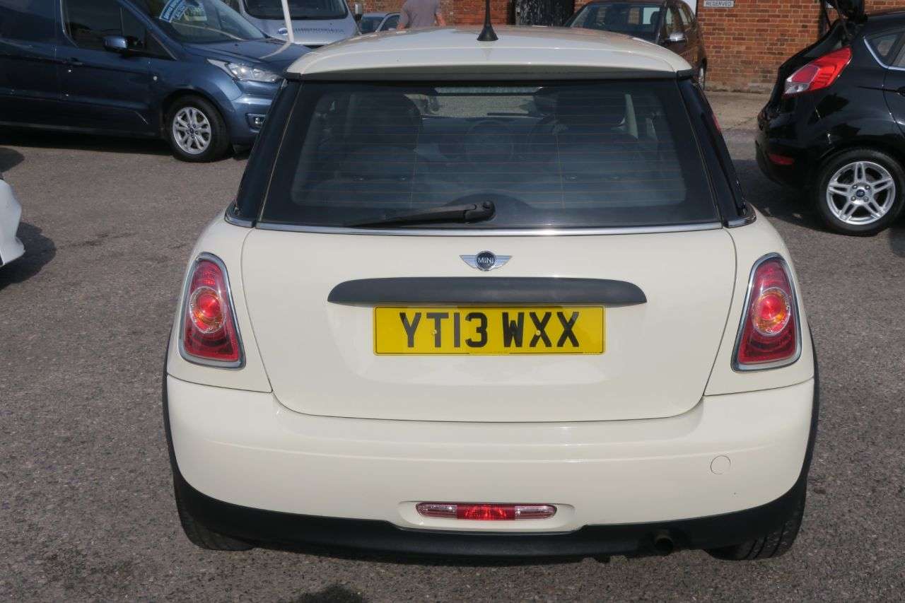 2013 MINI HATCH 2013 MINI HATCH