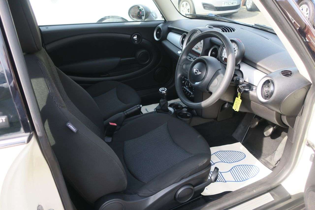 2013 MINI HATCH 2013 MINI HATCH