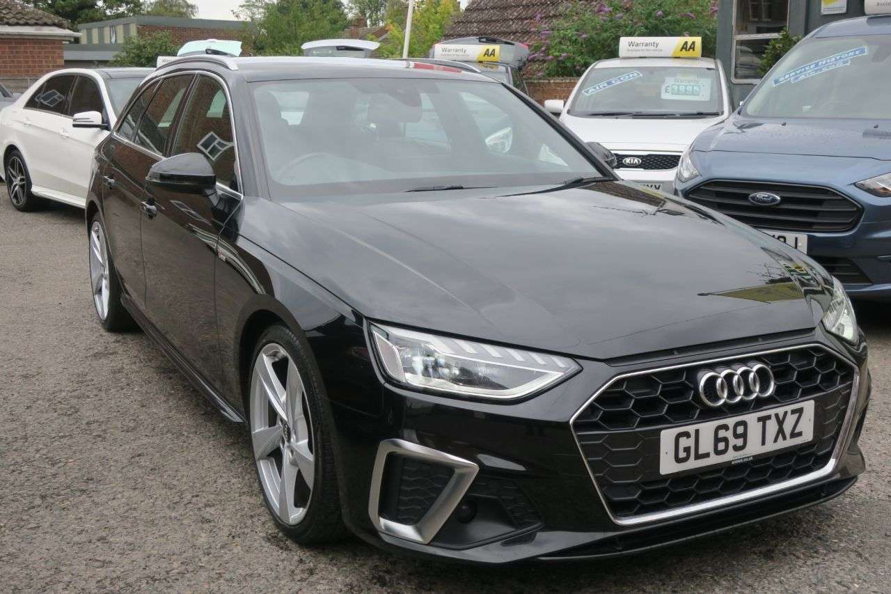 A 2019 AUDI A4 AVANT 2.0 TFSI 40 S line Estate 5dr Petrol S Tronic Euro 6 (s/s) (190 ps) HUGE SP A 2019 AUDI A4 AVANT 2.0 TFSI 40 S line Estate 5dr Petrol S Tronic Euro 6 (s/s) (190 ps) HUGE SP