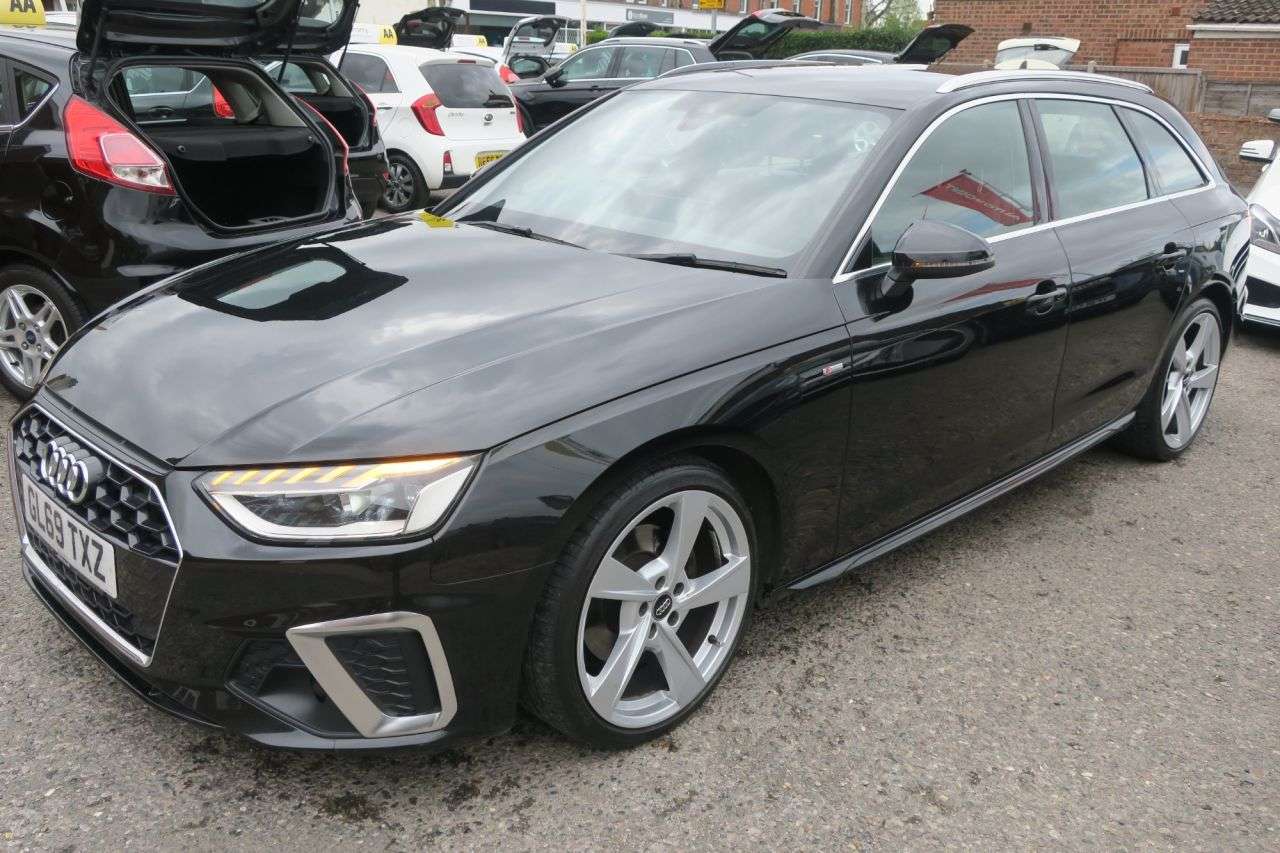 2019 AUDI A4 AVANT 2019 AUDI A4 AVANT