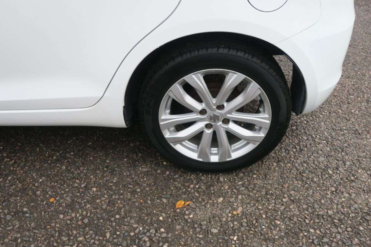 2014 SUZUKI SWIFT 2014 SUZUKI SWIFT