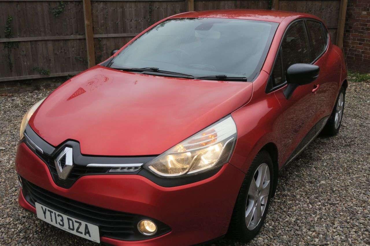 2013 RENAULT CLIO 2013 RENAULT CLIO