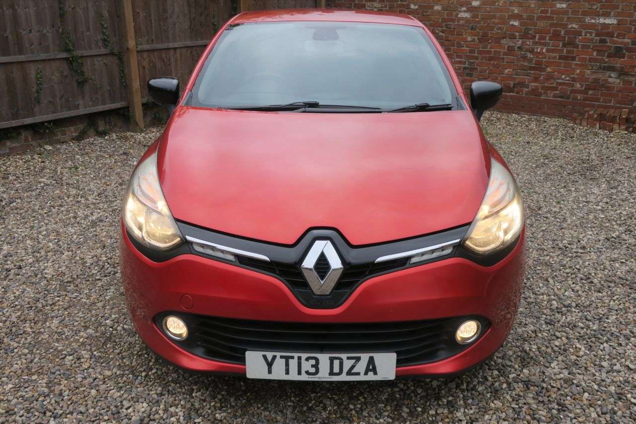 2013 RENAULT CLIO 2013 RENAULT CLIO