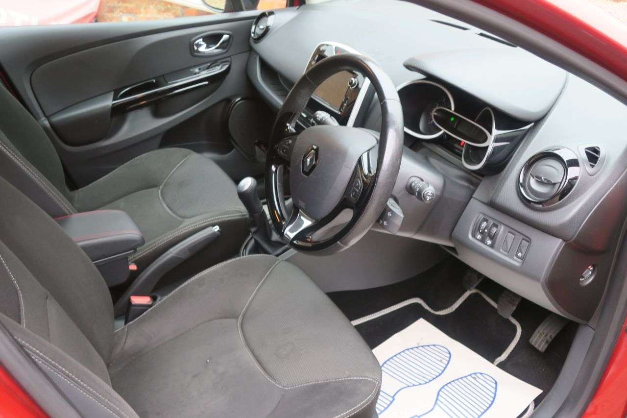 2013 RENAULT CLIO 2013 RENAULT CLIO