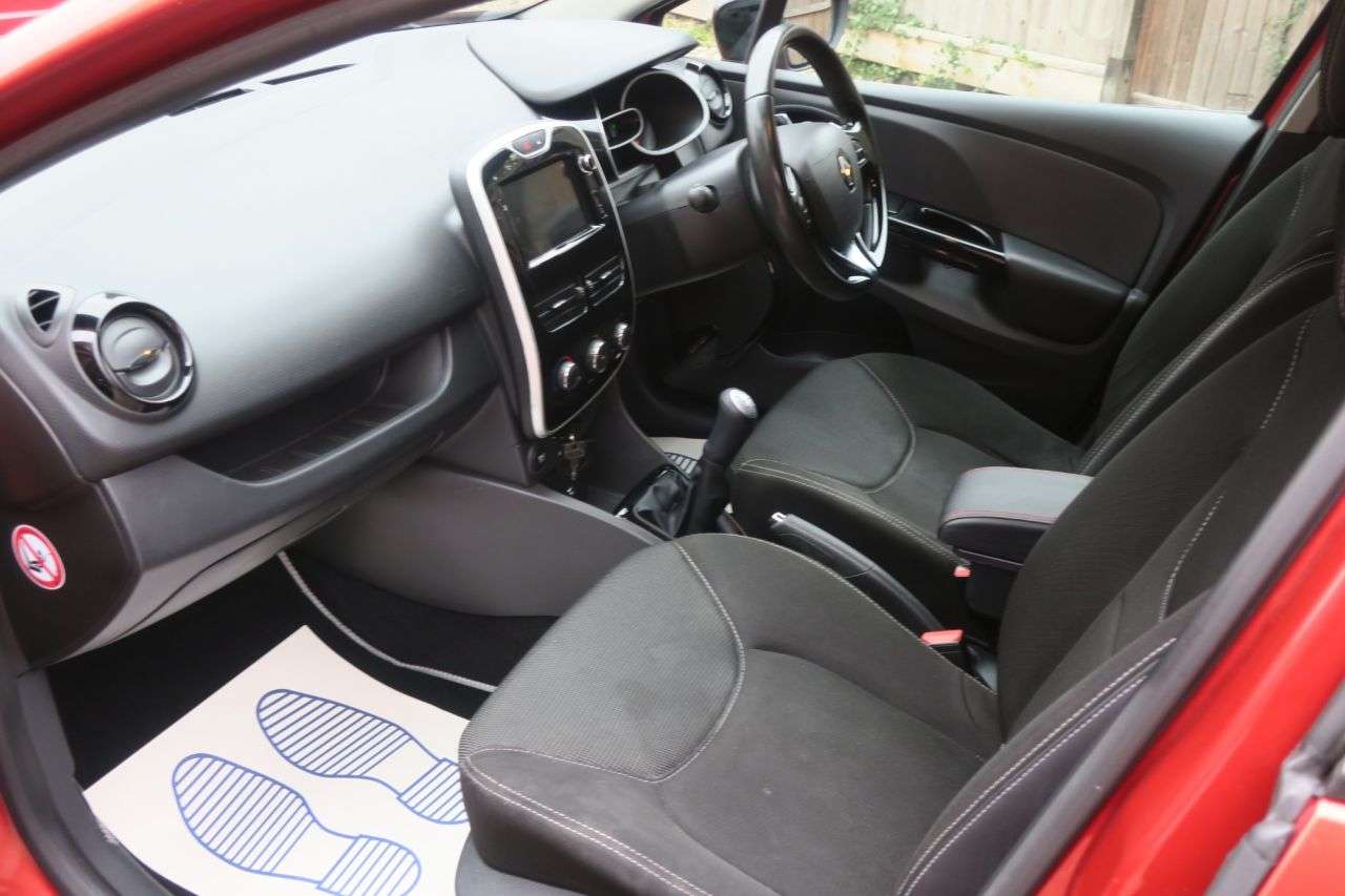 2013 RENAULT CLIO 2013 RENAULT CLIO