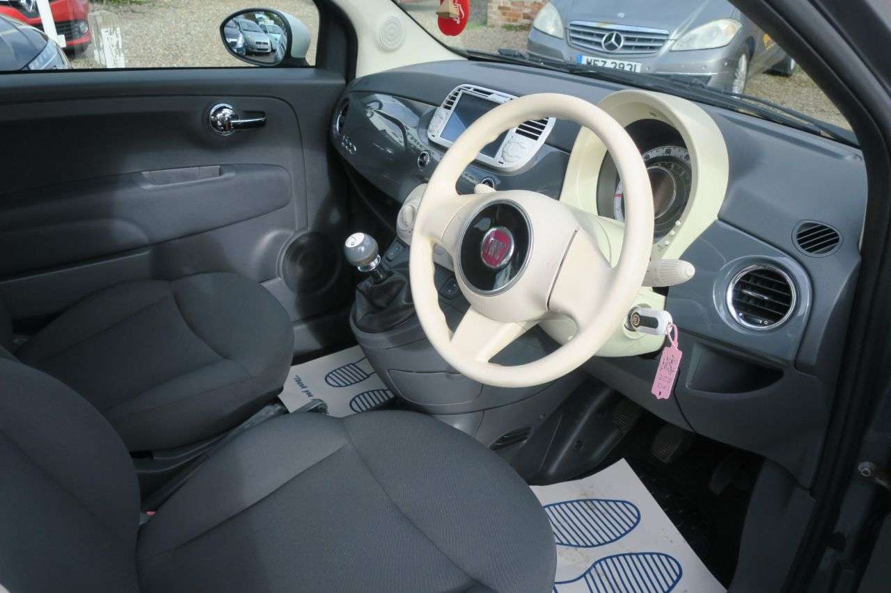 2013 FIAT 500 2013 FIAT 500