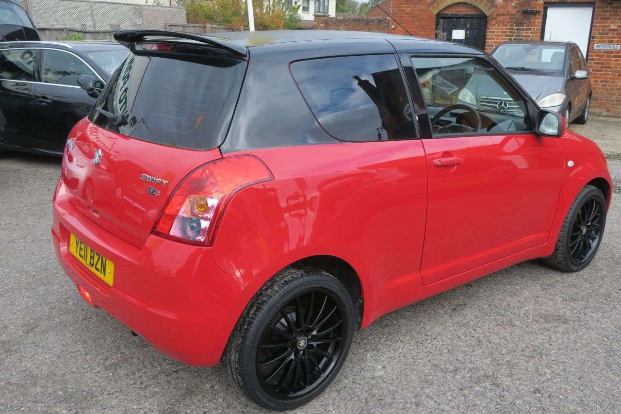 A 2011 SUZUKI SWIFT 1.3 SZ3 Hatchback 3dr Petrol Manual (140 g/km, 91 bhp) SERVICE HISTORY, 1 P A 2011 SUZUKI SWIFT 1.3 SZ3 Hatchback 3dr Petrol Manual (140 g/km, 91 bhp) SERVICE HISTORY, 1 P