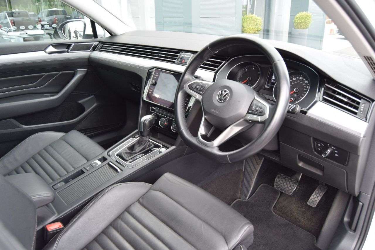 2019 VOLKSWAGEN PASSAT 2019 VOLKSWAGEN PASSAT