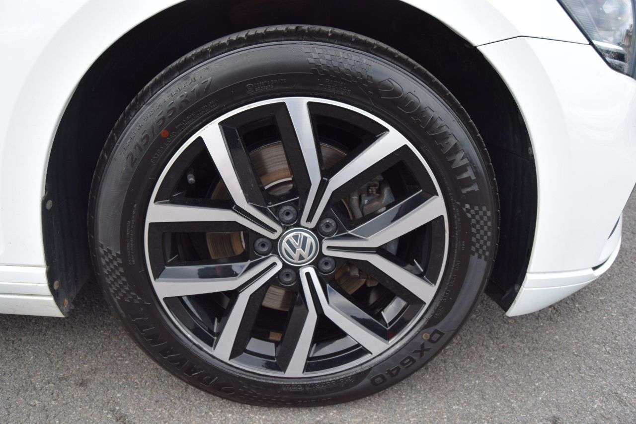 2019 VOLKSWAGEN PASSAT 2019 VOLKSWAGEN PASSAT