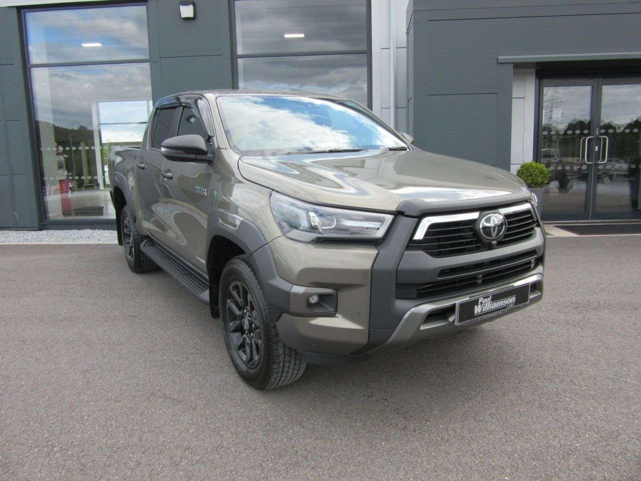 2024 TOYOTA HI-LUX 2024 TOYOTA HI-LUX