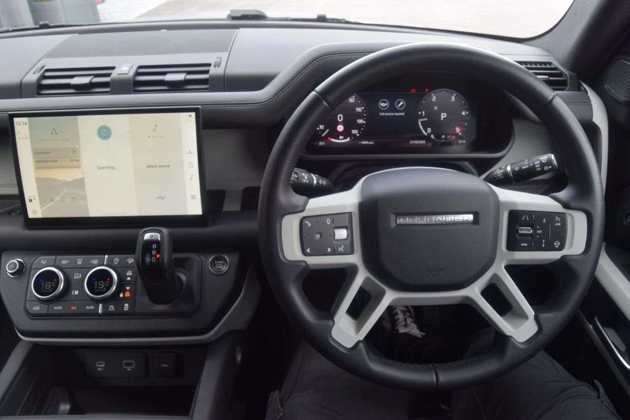 2016 LAND ROVER DEFENDER 2016 LAND ROVER DEFENDER