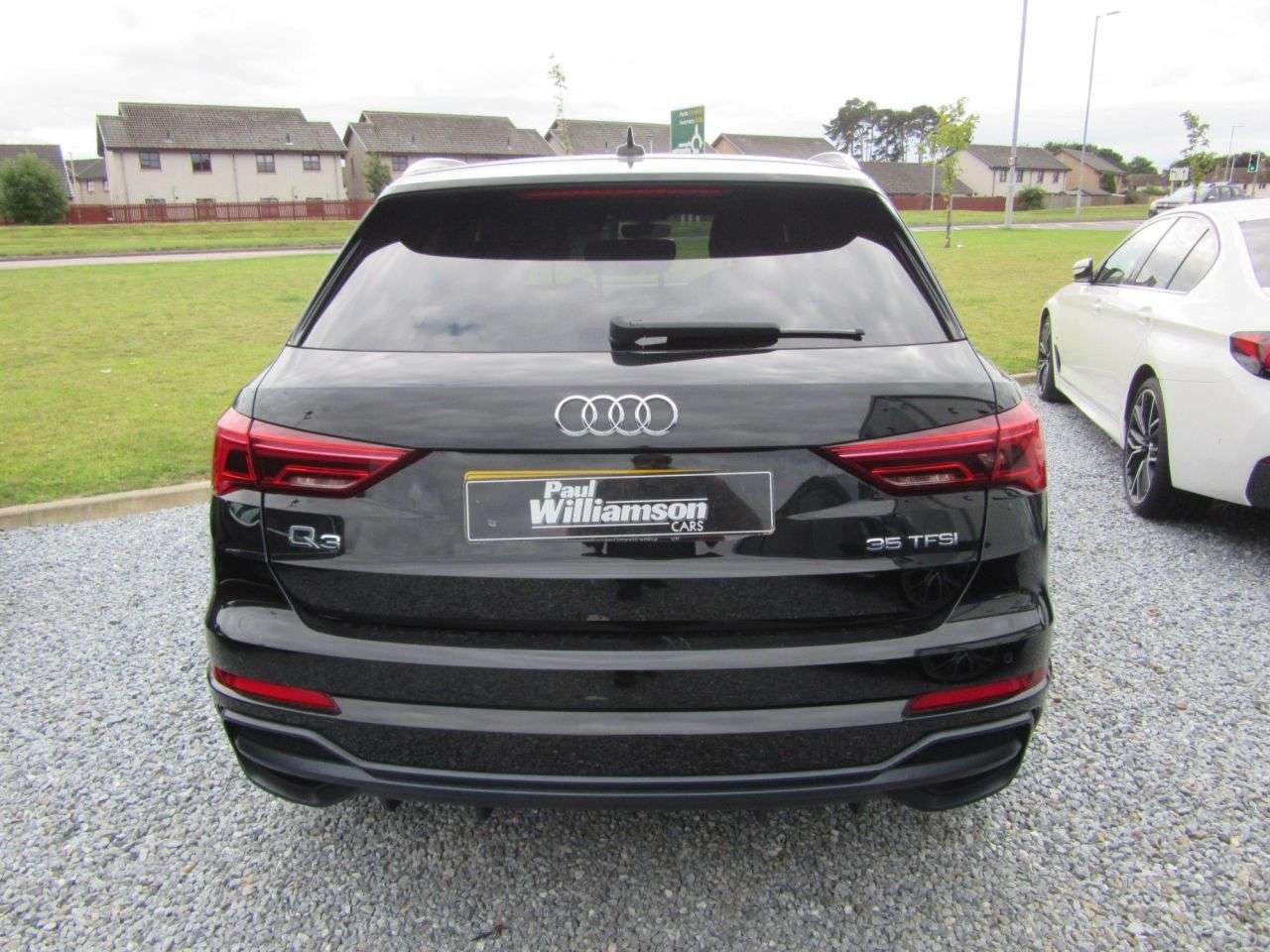 A 2019 AUDI Q3 1.5 TFSI CoD 35 S line SUV 5dr Petrol S Tronic Euro 6 (s/s) (150 ps) A 2019 AUDI Q3 1.5 TFSI CoD 35 S line SUV 5dr Petrol S Tronic Euro 6 (s/s) (150 ps)