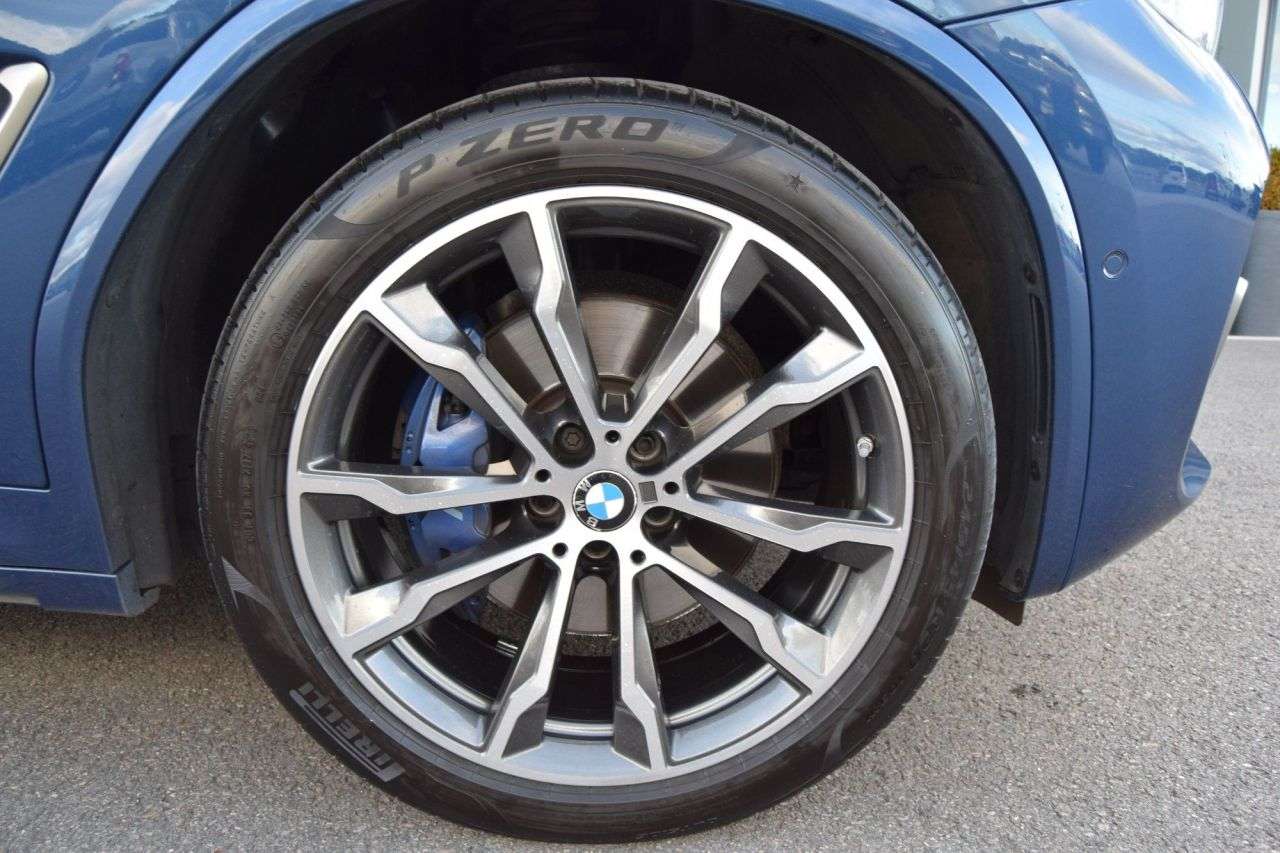 null BMW X3 null BMW X3