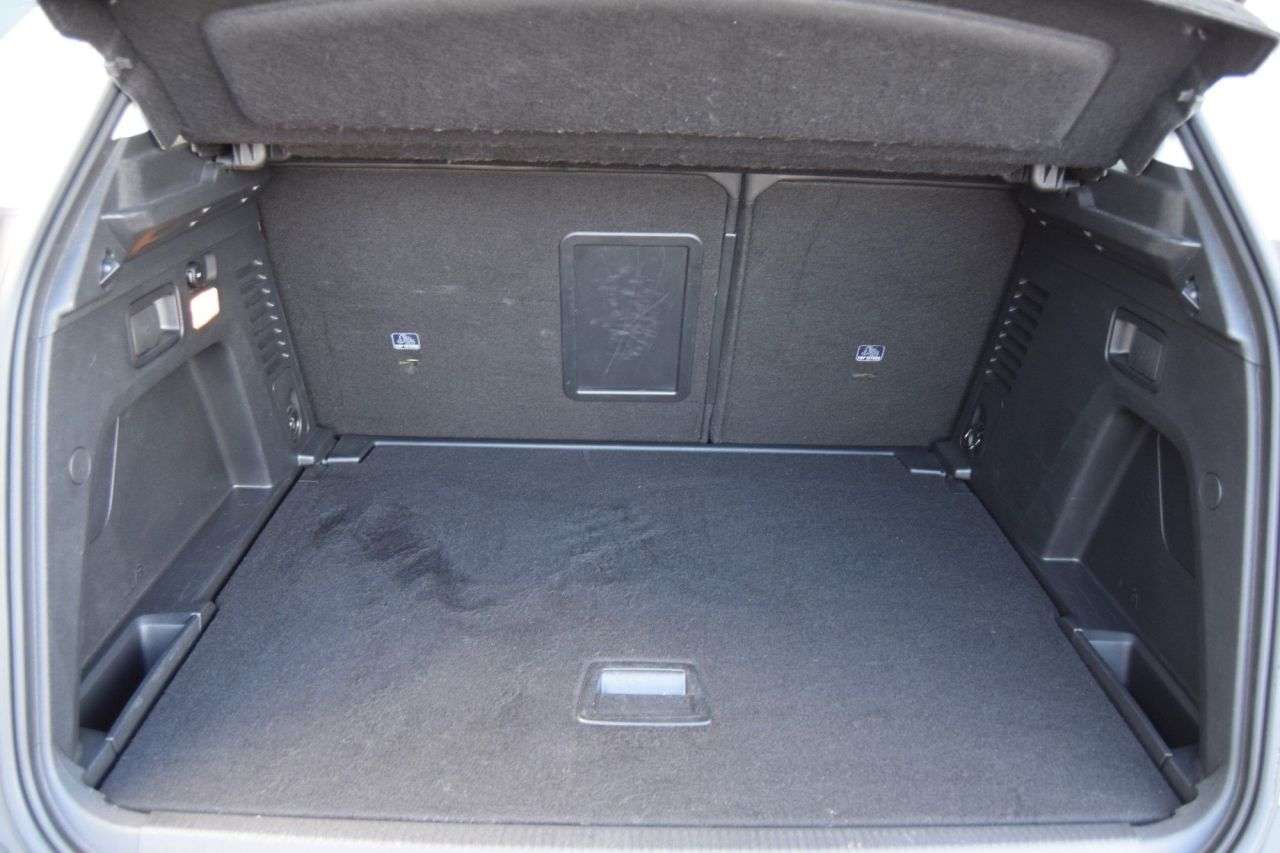 2019 PEUGEOT 3008 2019 PEUGEOT 3008