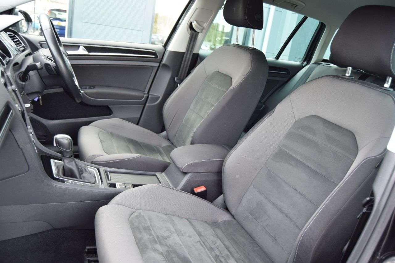 2020 VOLKSWAGEN GOLF 2020 VOLKSWAGEN GOLF