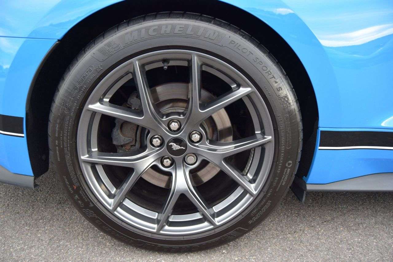 2021 FORD MUSTANG 2021 FORD MUSTANG