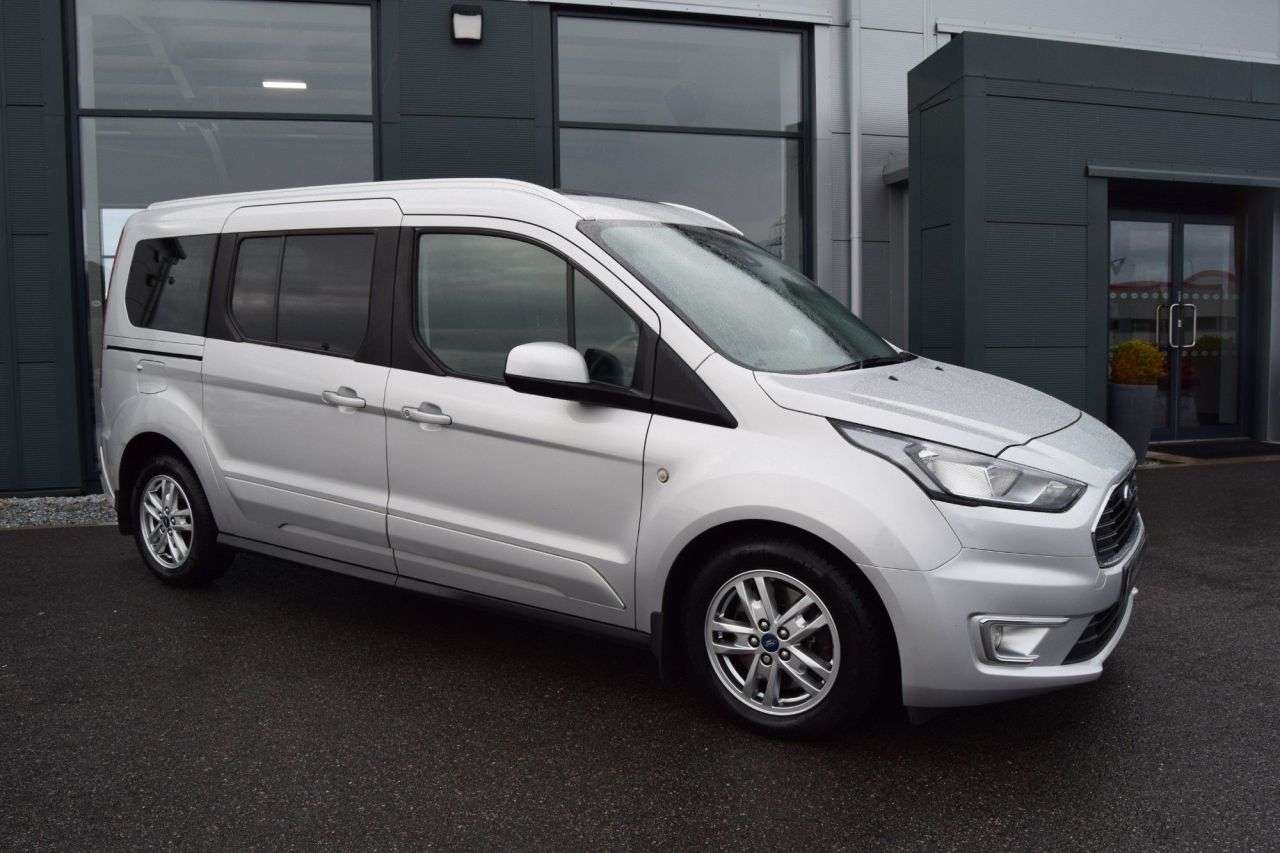 A 2020 FORD GRAND TOURNEO CONNECT 1.5 EcoBlue Titanium MPV 5dr Diesel Manual Euro 6 (s/s) (120 ps) A 2020 FORD GRAND TOURNEO CONNECT 1.5 EcoBlue Titanium MPV 5dr Diesel Manual Euro 6 (s/s) (120 ps)
