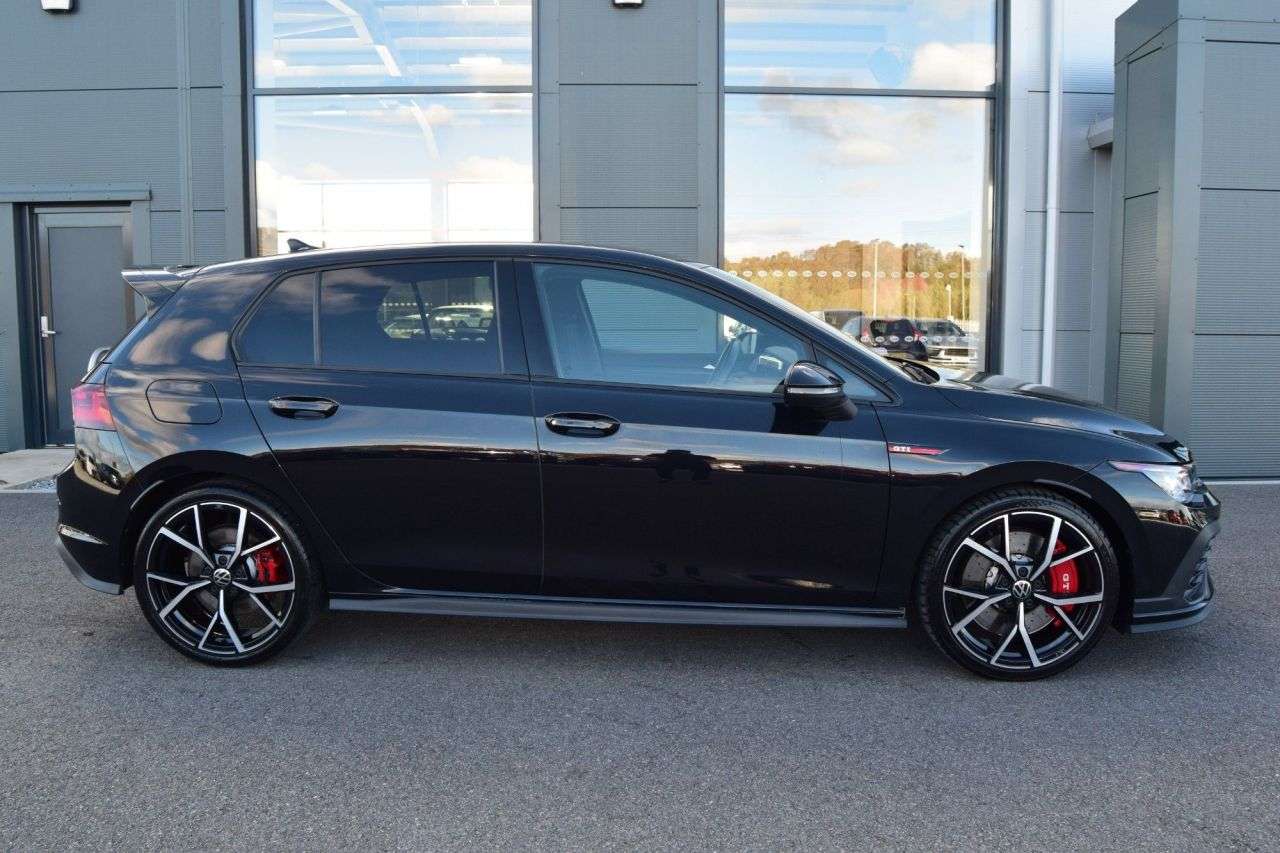 2023 VOLKSWAGEN GOLF 2023 VOLKSWAGEN GOLF