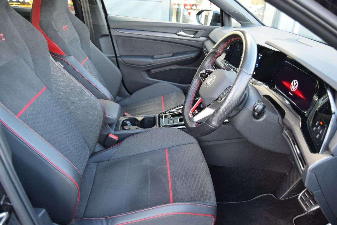 2023 VOLKSWAGEN GOLF 2023 VOLKSWAGEN GOLF