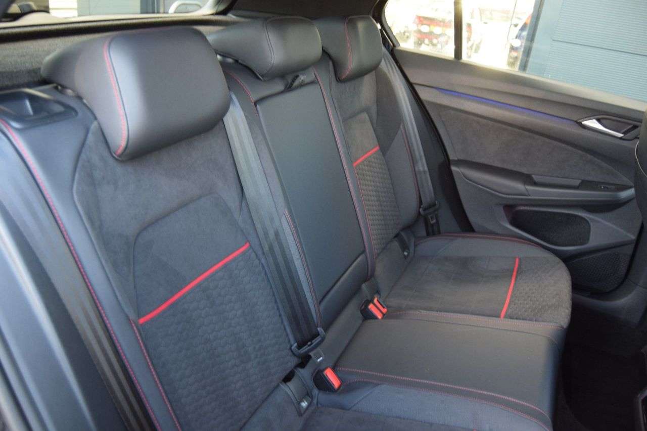 2023 VOLKSWAGEN GOLF 2023 VOLKSWAGEN GOLF