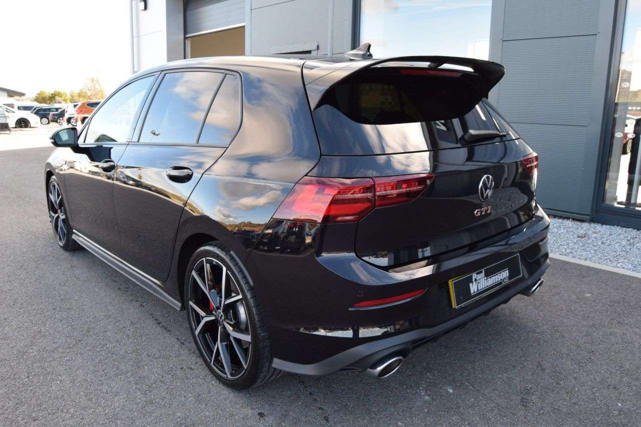 2023 VOLKSWAGEN GOLF 2023 VOLKSWAGEN GOLF