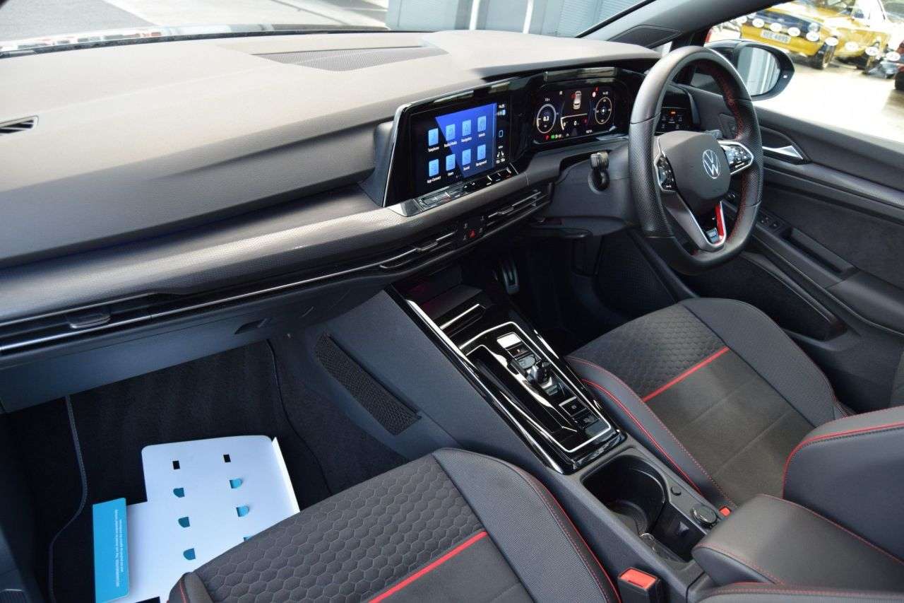 2023 VOLKSWAGEN GOLF 2023 VOLKSWAGEN GOLF