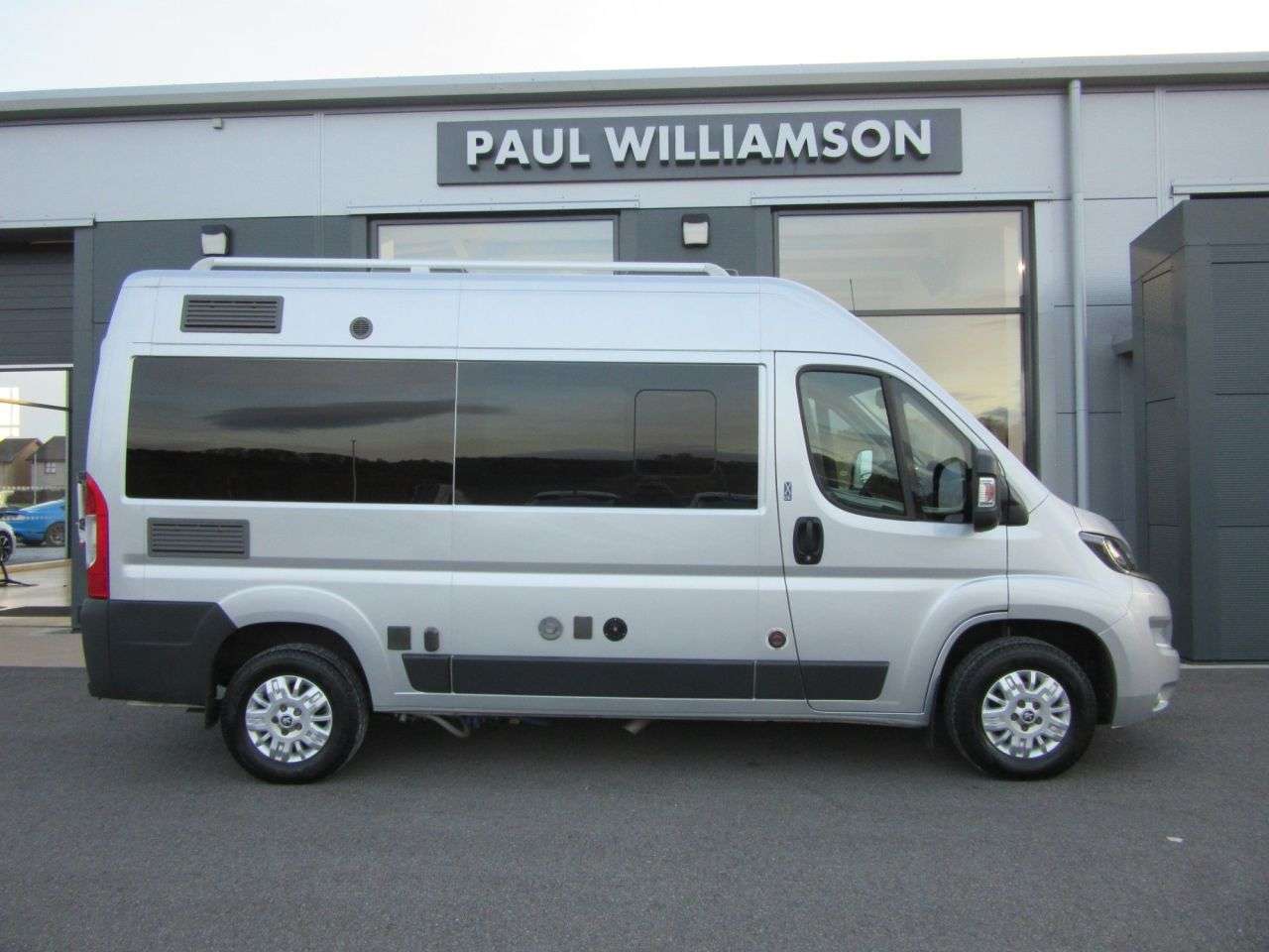 A 2016 PEUGEOT AUTO-SLEEPERS SYMBOL 2 BERTH A 2016 PEUGEOT AUTO-SLEEPERS SYMBOL 2 BERTH