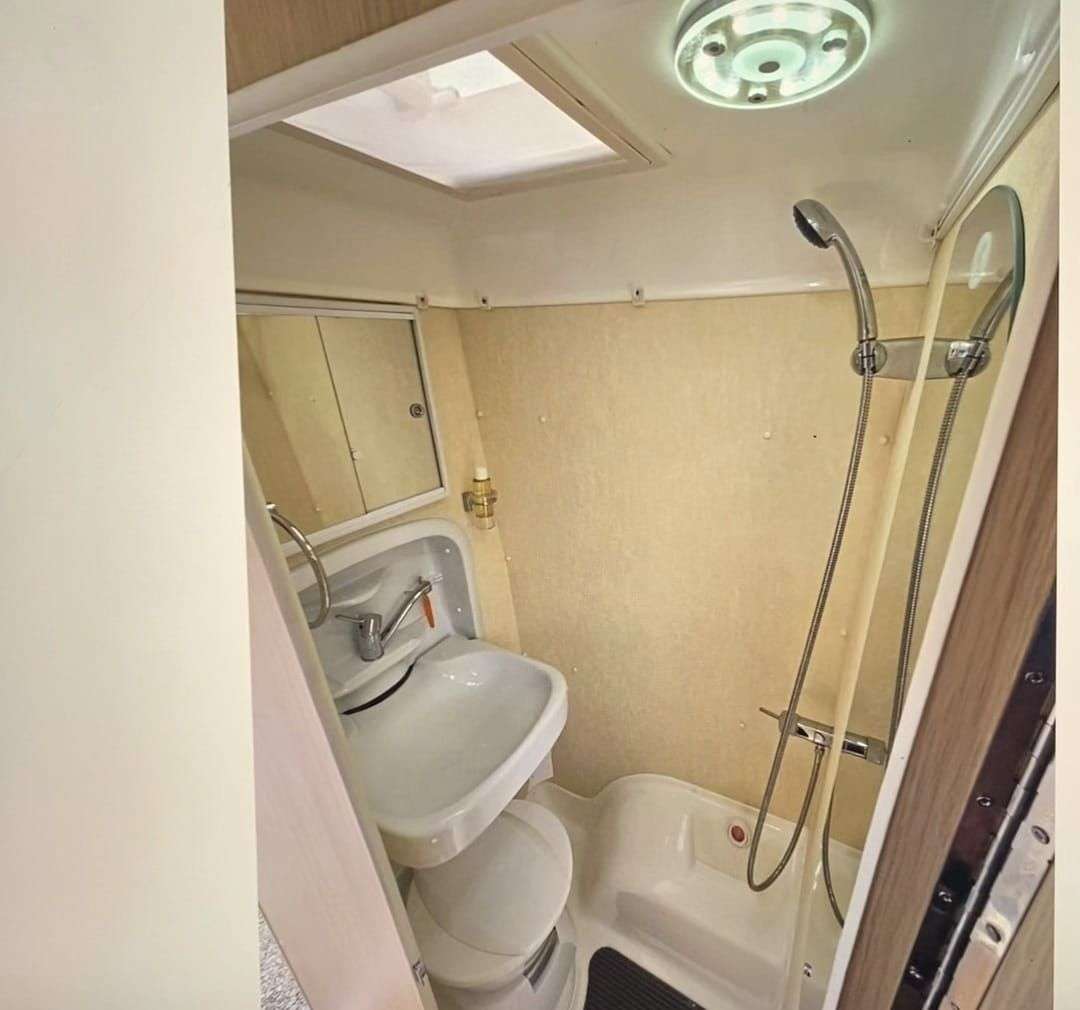 2016 PEUGEOT AUTO-SLEEPERS 2016 PEUGEOT AUTO-SLEEPERS