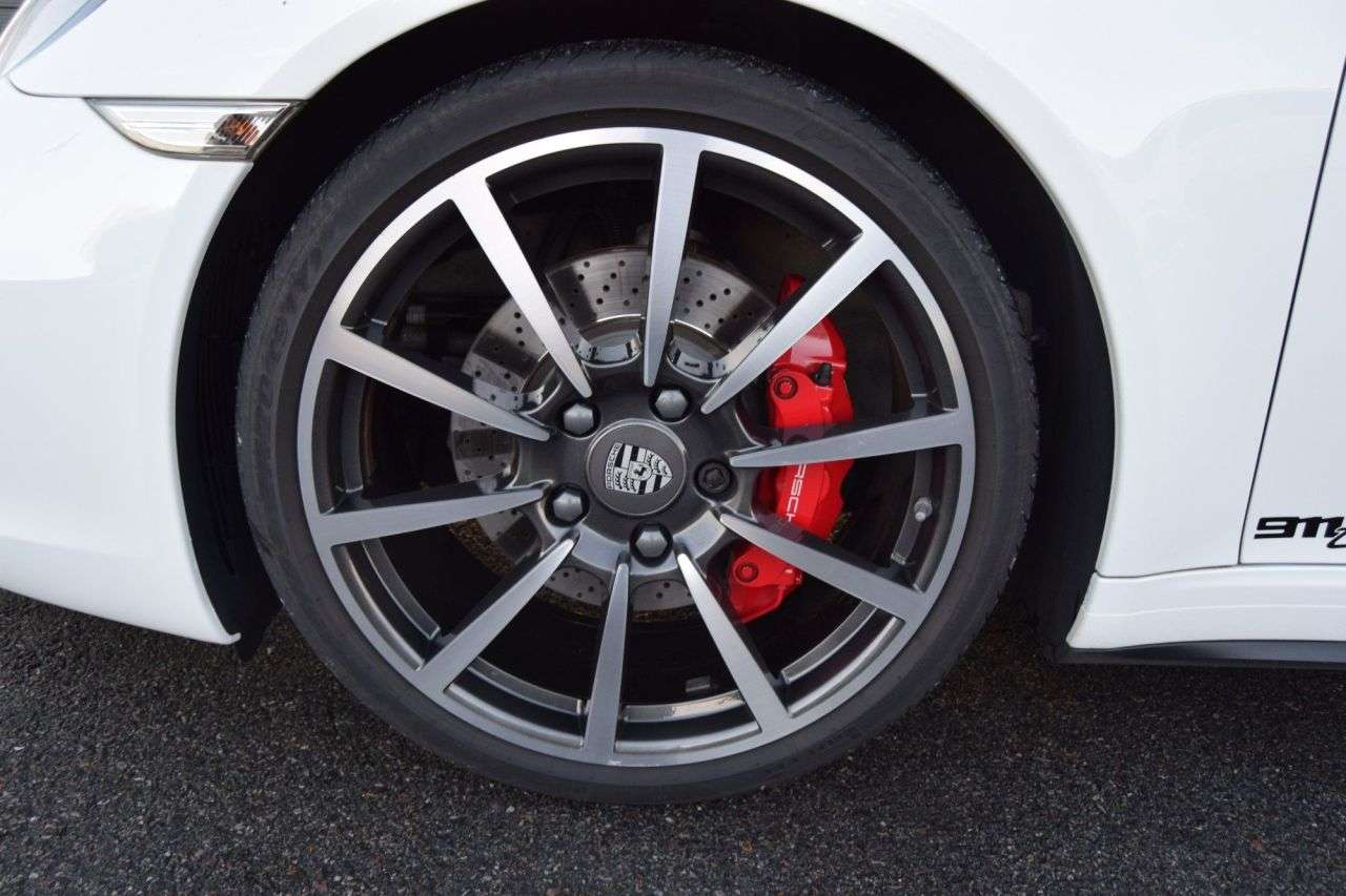 2015 PORSCHE 911 2015 PORSCHE 911