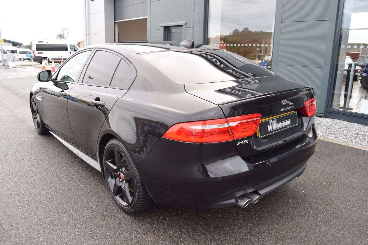 2021 JAGUAR XE 2021 JAGUAR XE