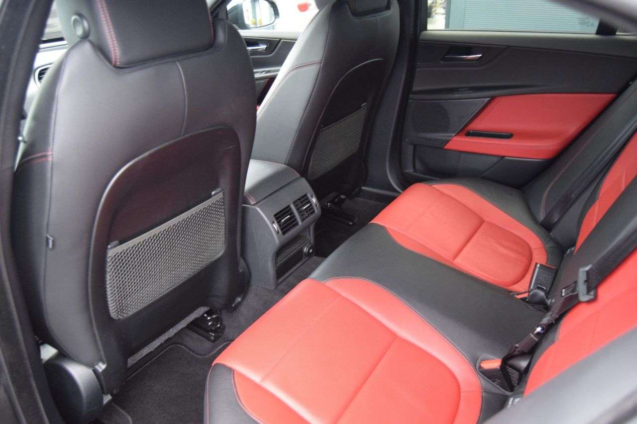 2021 JAGUAR XE 2021 JAGUAR XE