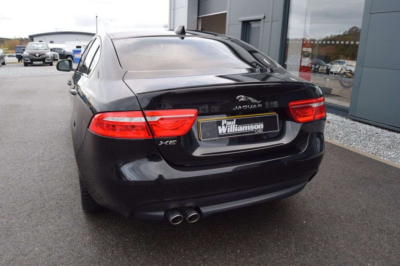 2021 JAGUAR XE 2021 JAGUAR XE