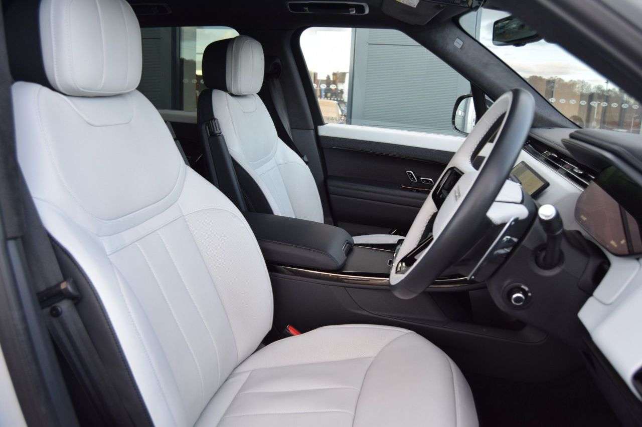 2023 LAND ROVER RANGE ROVER SPORT 2023 LAND ROVER RANGE ROVER SPORT