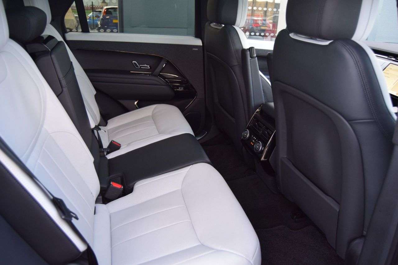 2023 LAND ROVER RANGE ROVER SPORT 2023 LAND ROVER RANGE ROVER SPORT