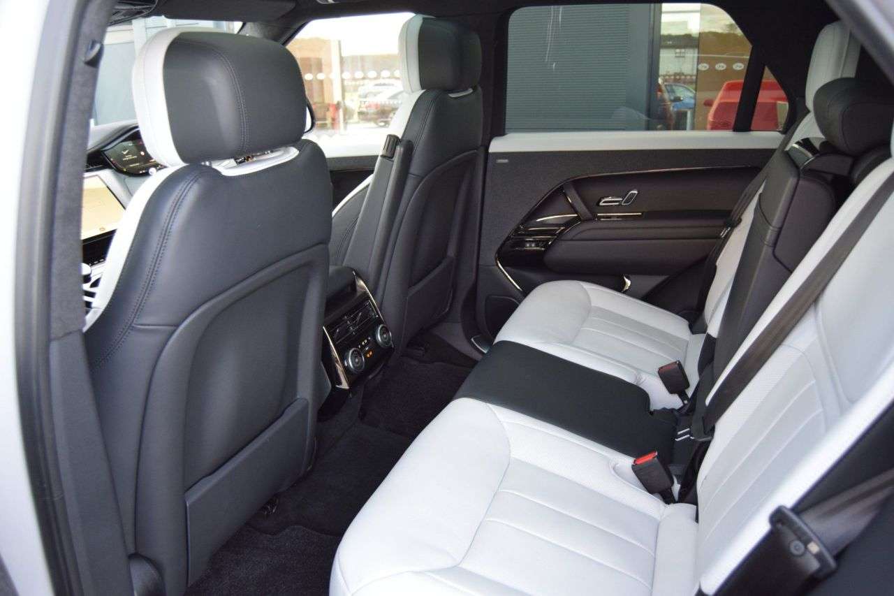 2023 LAND ROVER RANGE ROVER SPORT 2023 LAND ROVER RANGE ROVER SPORT