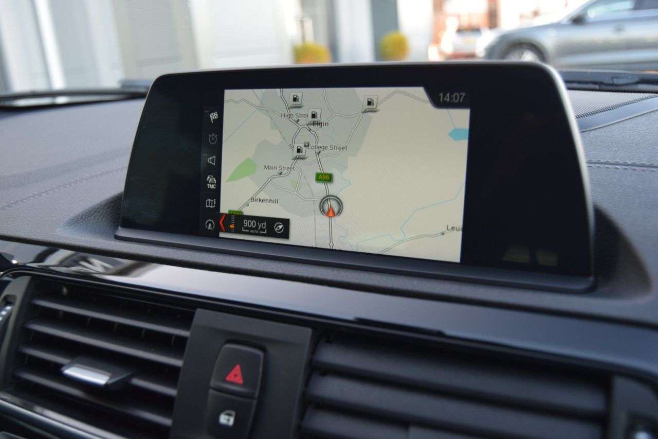 null BMW 1 SERIES null BMW 1 SERIES