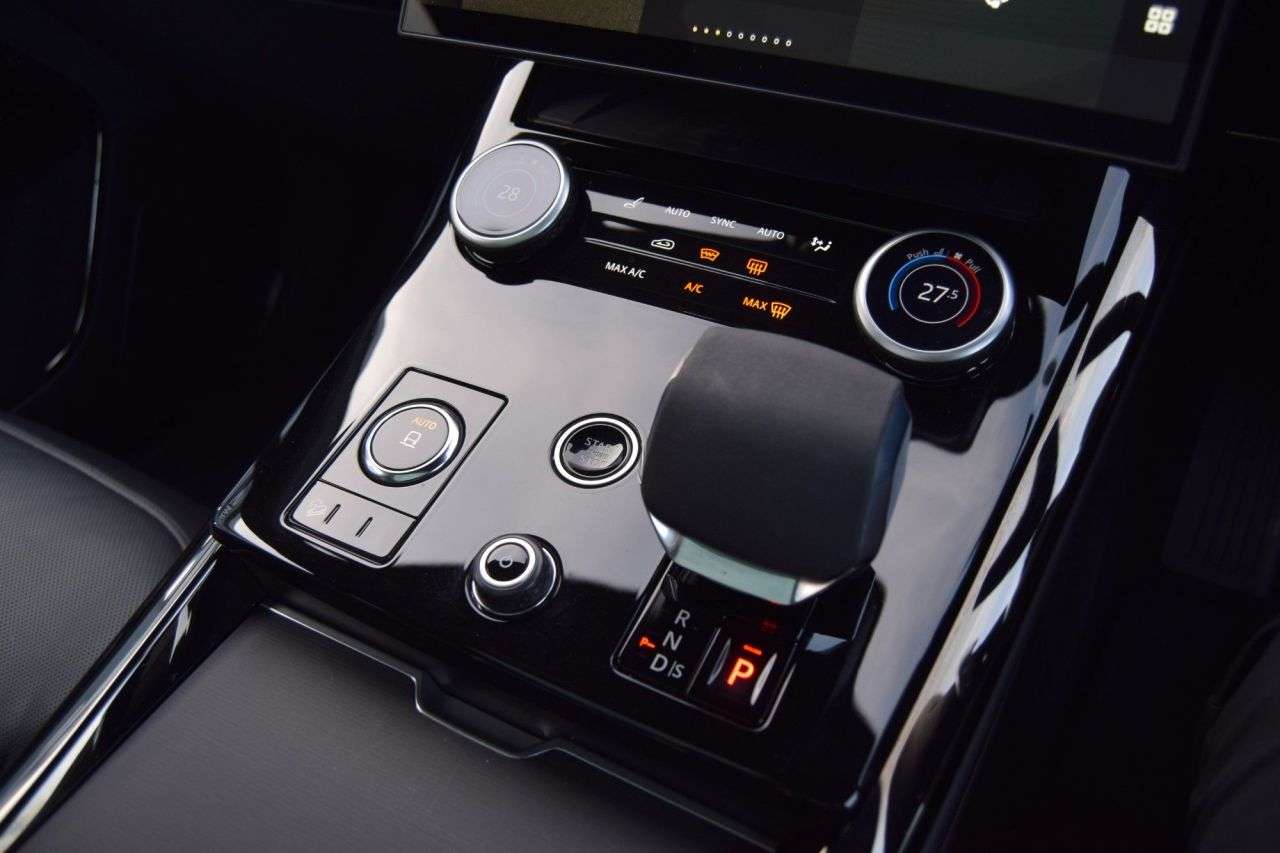 2025 LAND ROVER RANGE ROVER SPORT 2025 LAND ROVER RANGE ROVER SPORT