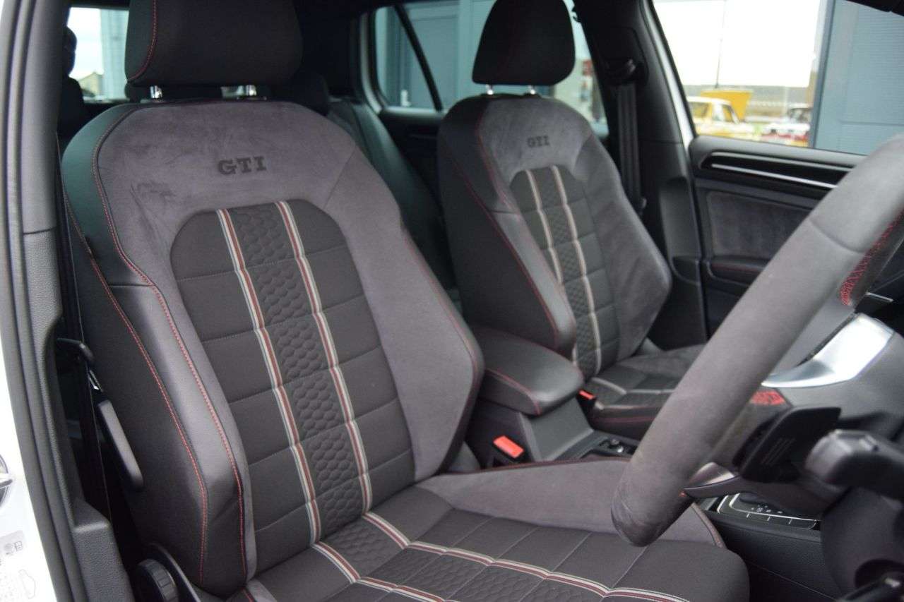 2016 VOLKSWAGEN GOLF 2016 VOLKSWAGEN GOLF