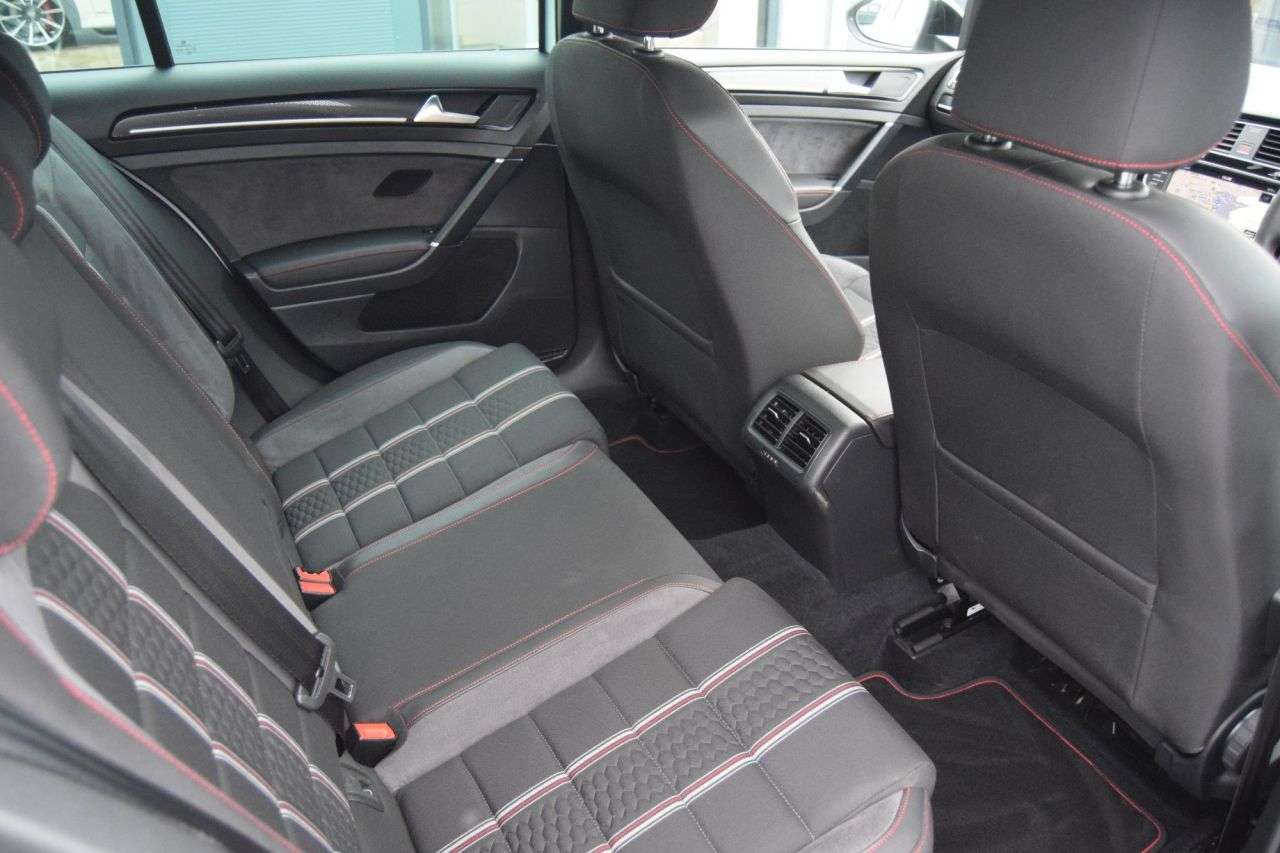 2016 VOLKSWAGEN GOLF 2016 VOLKSWAGEN GOLF